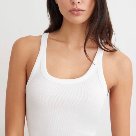 Dynamite Crop Tank - Picture 3 of 3